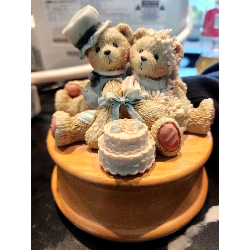 Vintage 1993 Cherished Teddies Wedding Music Box Enesco 699349 Love Bears